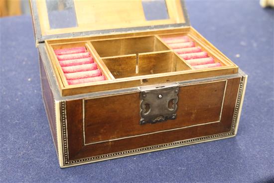 A 19th century Southern Indian sandalwood and ivory jewellery box